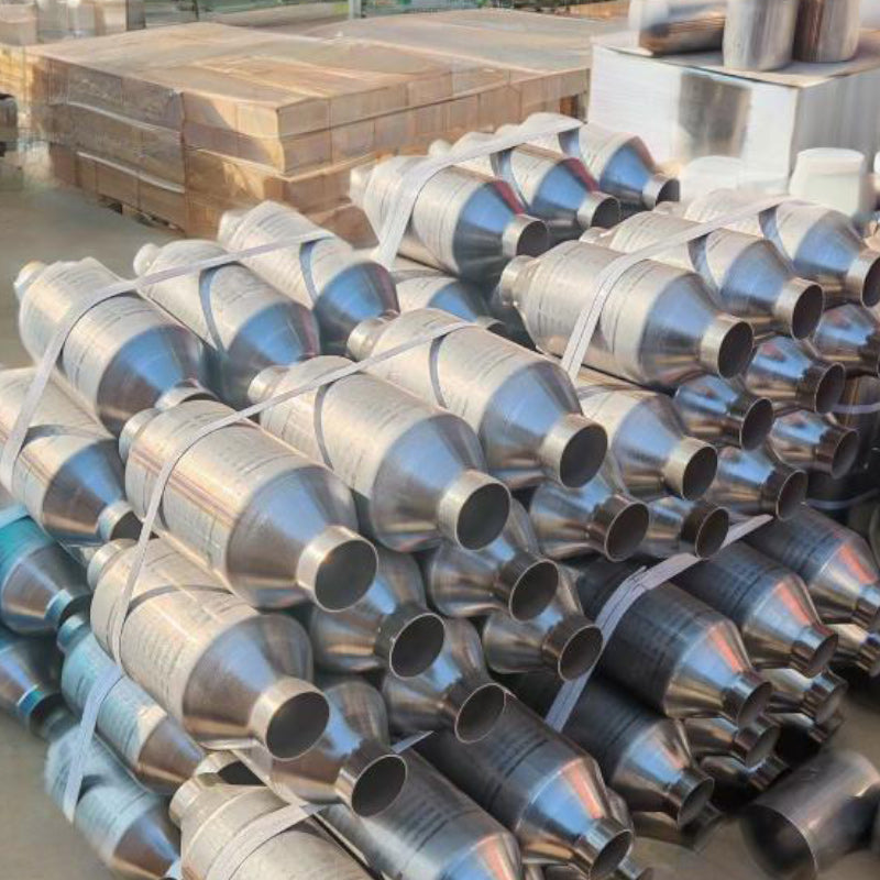 4.13in universal three-way catalytic converters are compatible with Euro3/4/5/6 models 300cpsi high flow ceramic catalyst